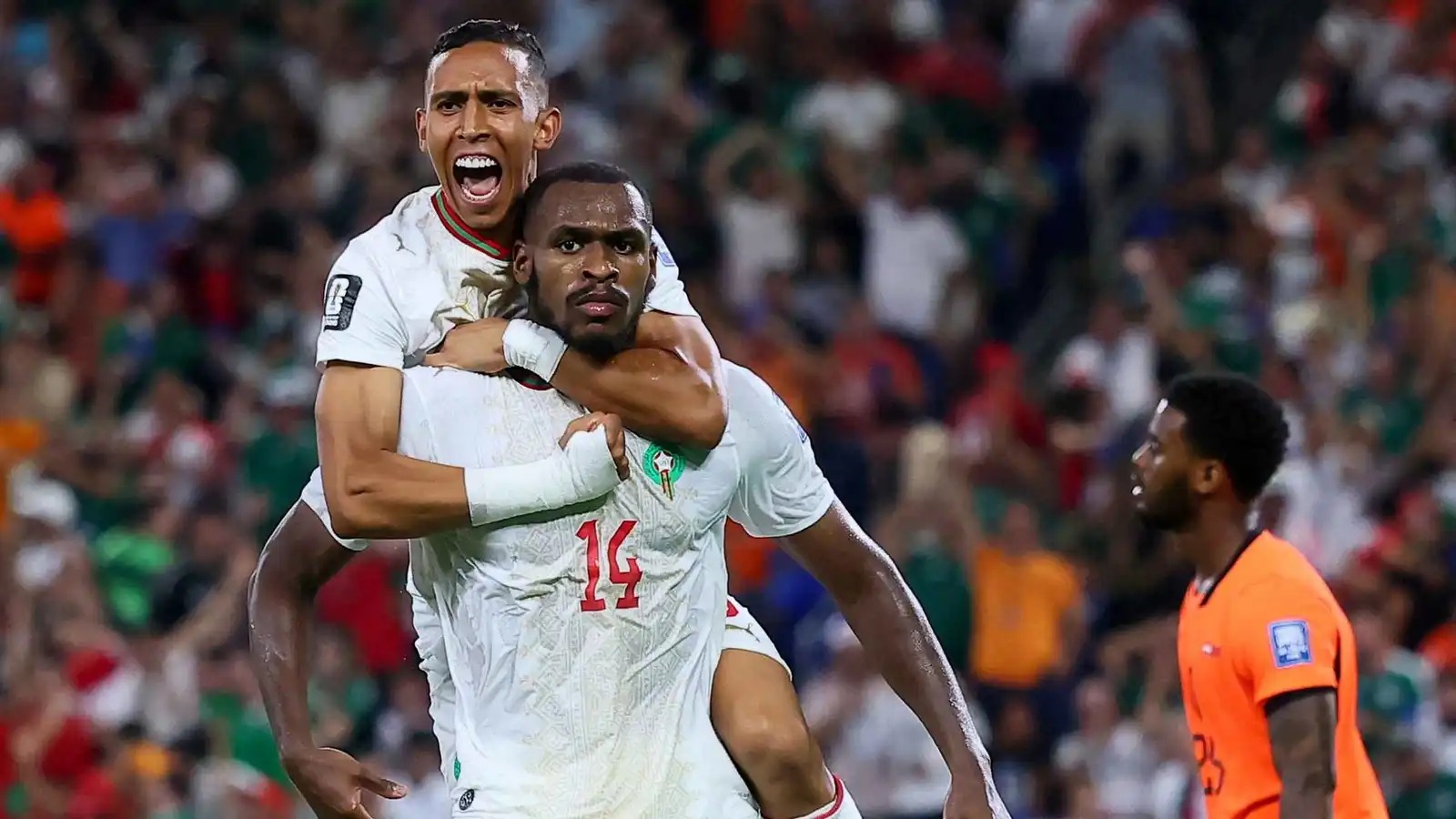 غير اسمه قبل المونديال ..  من هو عيسى ديوب صاحب هدف المغرب القاتل أمام هولندا؟  