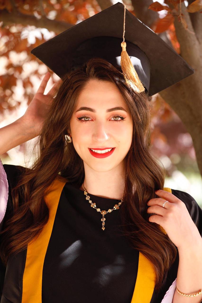 مرح سامي سالم القضاة مبارك التخرج من الجامعة الاردنية