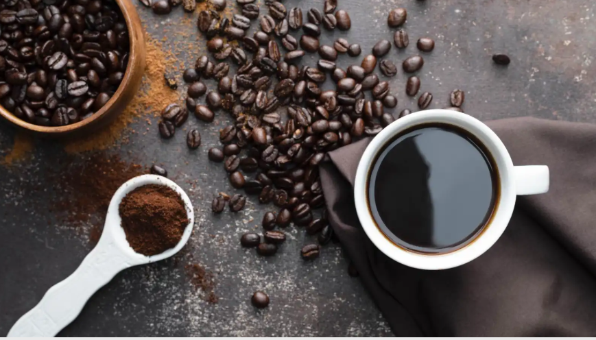 ماذا يحدث لضغط الدم عند التوقف عن تناول الكافيين؟  