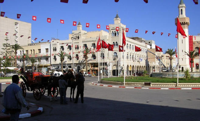انتخابات تونس اليوم : الديمقراطية تواجه التطرف