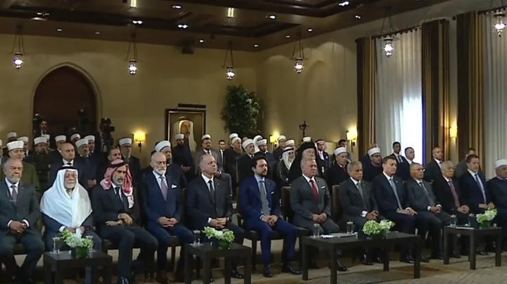 الملك وولي العهد يحضران فعالية دينية في قصر الحسينية بذكرى المولد النبوي
