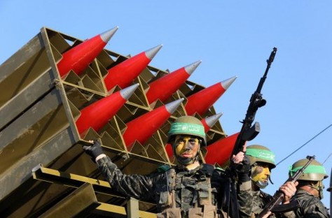إعلام عبري: القتال بغزة سيستمر حتى أكتوبر المُقبل  ..  وحماس تمتلك صواريخ قادرة على ضرب تل أبيب 