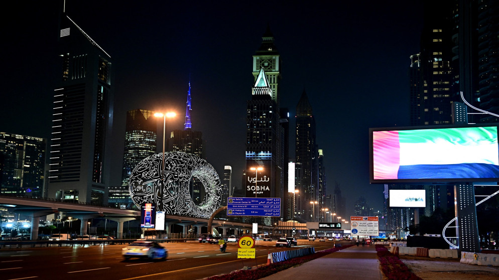 دبي: سقوط طائرة مسيرة على مبنى قرب خور دبي