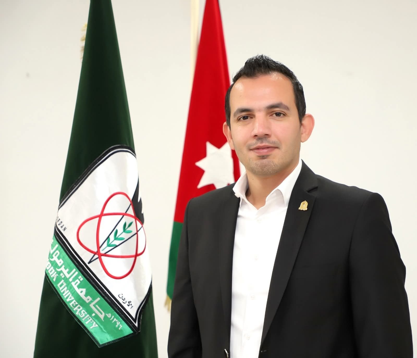 ترقية الدكتور محمد حابس البرماوي في اليرموك الى استاذ مشارك