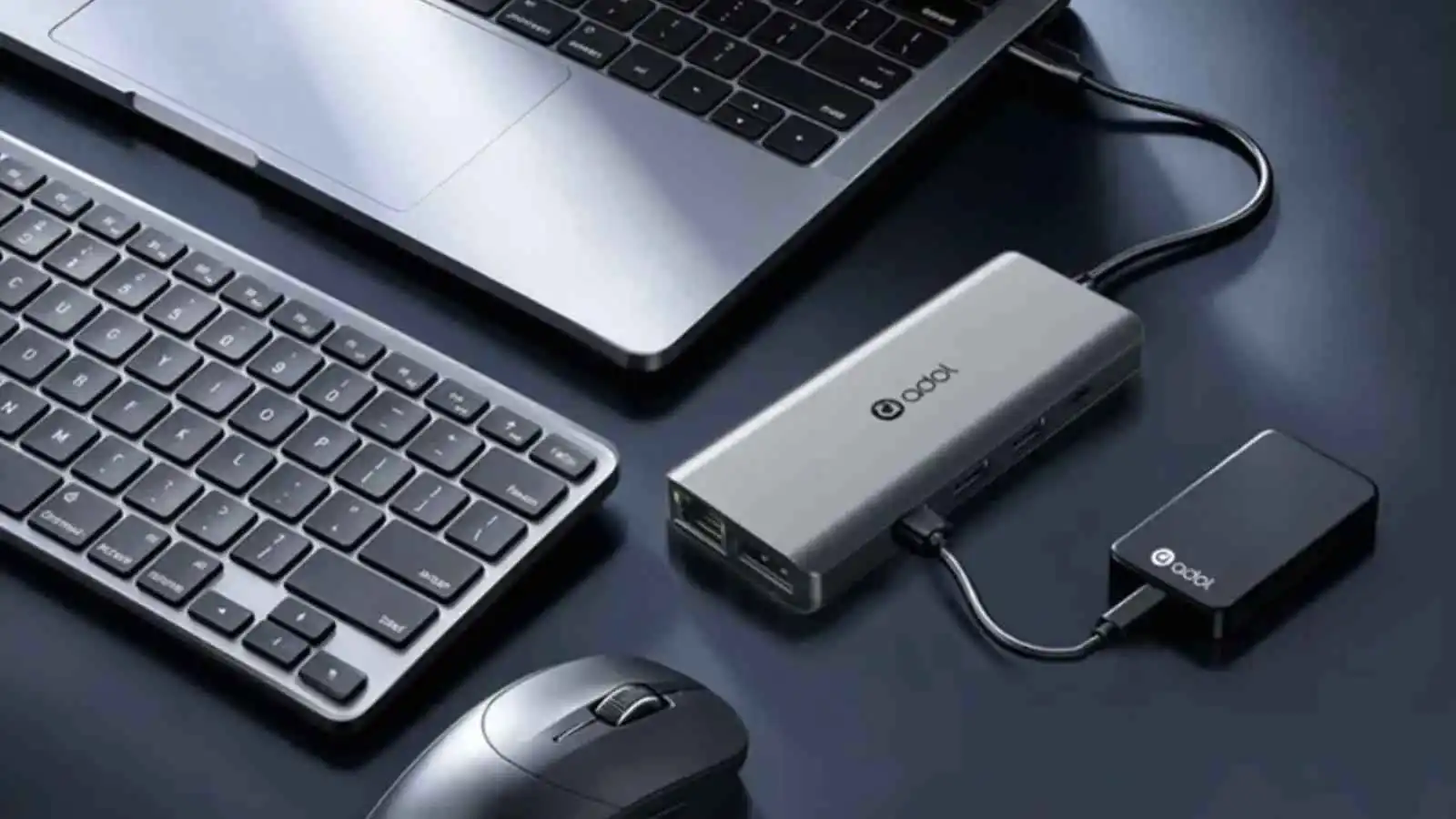بقوة 100 واط ..  شركة أسوس تطلق قاعدة توصيل USB-C ذات 11 منفذًا