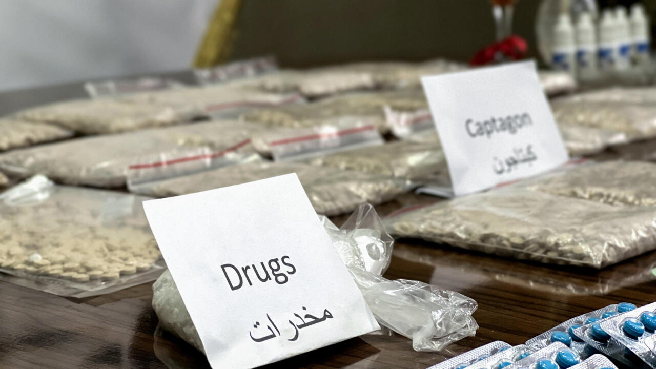 الأمن العام تكشف طريقة إخفاء المخدرات في تجويف الجسد
