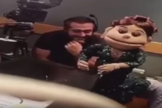 بالفيديو  ..  احلام تكشف عن شخصية محرك دمية " ابلا فاهيتا"