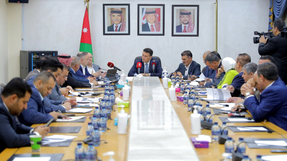 الصفدي يؤكد أهمية التنسيق النيابي الحكومي