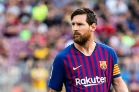 رسميًا  ..  مدرب برشلونة يستبعد ميسي