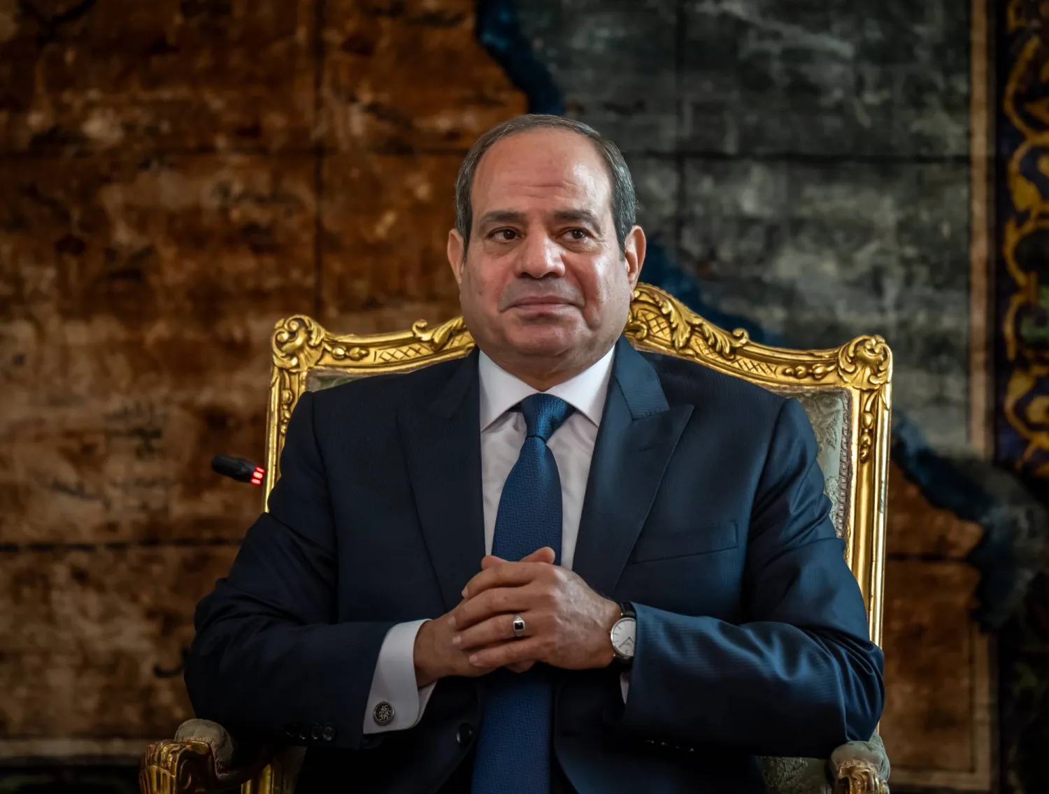 الرئيس المصري يعزّي الأردن بضحايا الهجوم الإرهابي في الكرك ويؤكد وقوف مصر إلى جانب الأردن