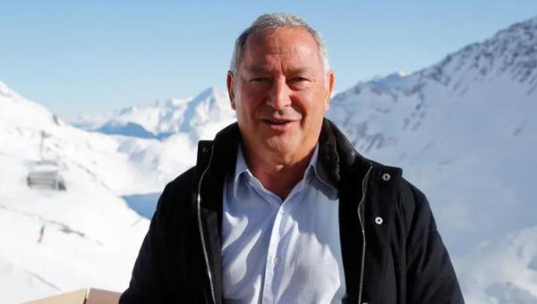 كشف عن أمنياته  ..  الملياردير سميح ساويرس: "الفلوس لا تسعدني"