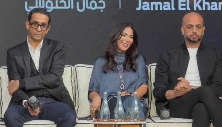 منى زكي ترد لأول مرة على انتقادات إعلان فيلم «الست»