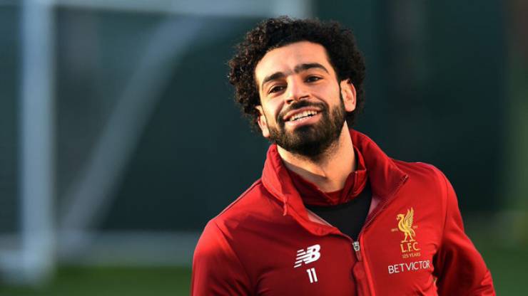 مفاجأة  ..  مدرب ليفربول يوصي ببيع 'محمد صلاح' إلى هذا النادي