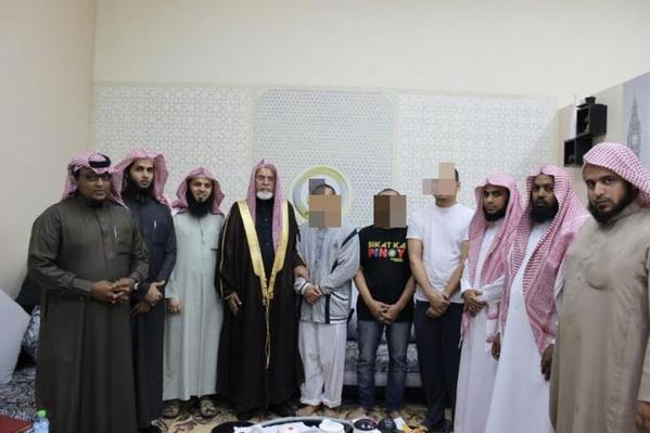 3 نزلاء فلبينيين بسجن الملز يدخلون في الإسلام‎