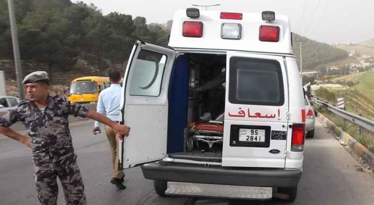 10 إصابات بحادثي تصادم في عمّان والزرقاء
