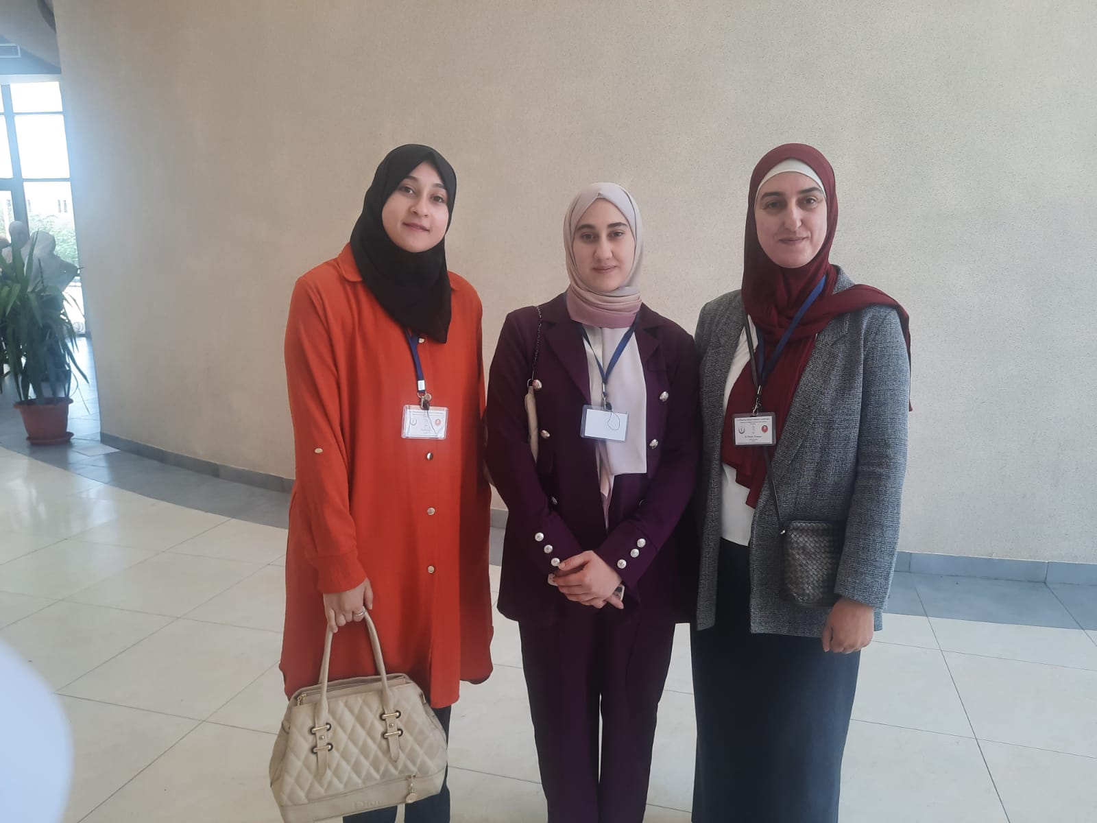 جامعة الزرقاء تشارك في المؤتمر العلمي الأول للعلوم الصيدلانية بالجامعة الهاشمية 