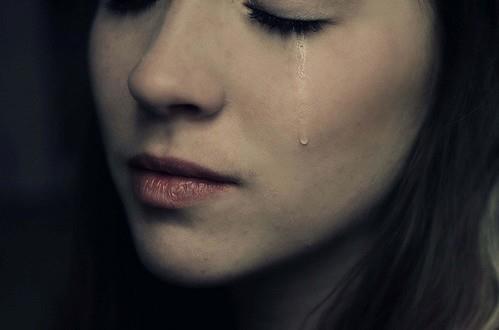 أبي يرفض زواجي من رجل مطلق، فماذا أفعل؟
