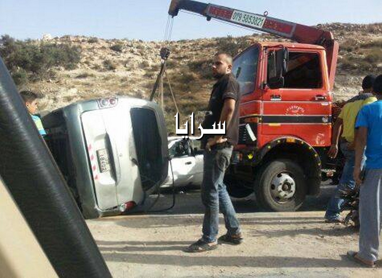 بالصور  ..  طبربور : تدهور مركبة على طريق عين غزال 