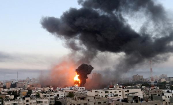 استشهاد شاب فلسطيني يرفع عدد شهداء العدوان على غزة إلى 49