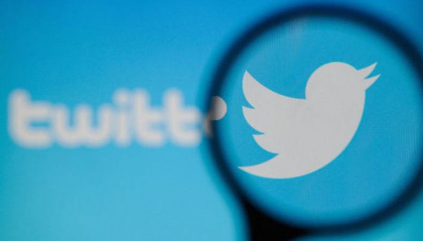 "تويتر" تتيح لمستخدميها اختيار من يمكنه الرد على التغريدات