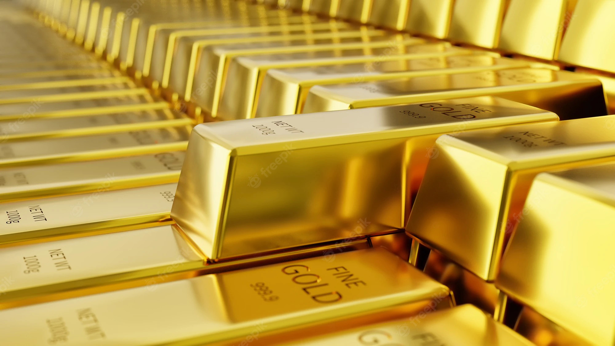 بعدما صعد إلى مستوى قياسي ..  الدولار يوقف ارتفاعات أسعار الذهب