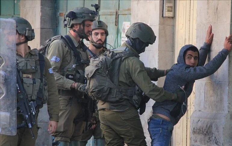 نادي الأسير الفلسطيني: إسرائيل تعتقل 200 طفل في سجونها