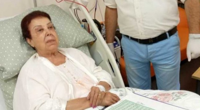 وفاة الفنانة المصرية رجاء الجداوي بفيروس كورونا .. وابنتها تروي اللحظات الاخيرة 