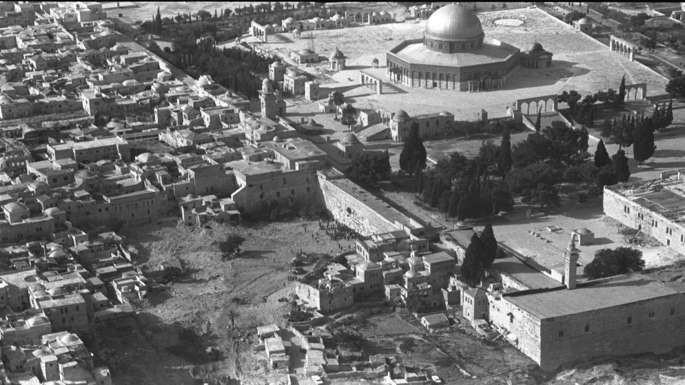 الوضع القائم حول المقدسات في القدس: ترتيب عثماني عابر وسعي إسرائيلي للتقويض