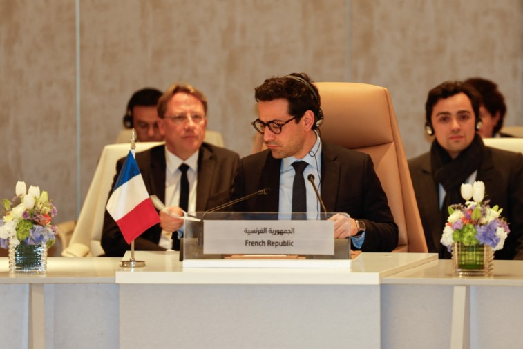 وزير خارجية فرنسا: الوقت ليس مناسباً الآن للاعتراف بدولة فلسطين