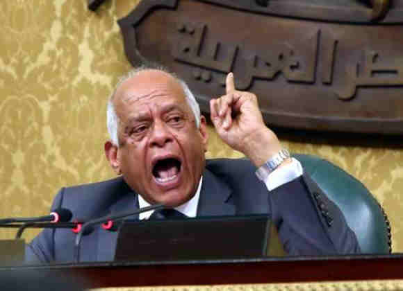 رئيس مجلس النواب المصري يُحذر: من يقترب من ثروات مصر في البحر المتوسط ستقطع رجله