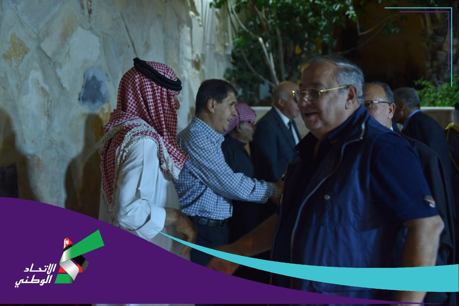 تيار حزب الإتحاد الوطني يلتقي وجهاء البلقاء .. صور
