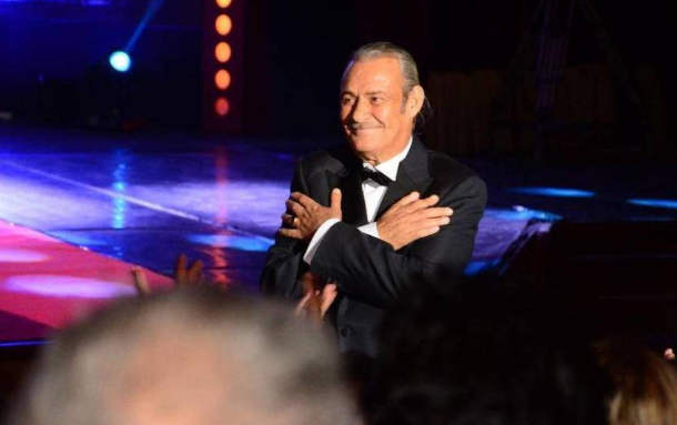بعدما أعلن إصابته بالسرطان . فاروق الفيشاوي يكشف الأسباب ومتى أصابه