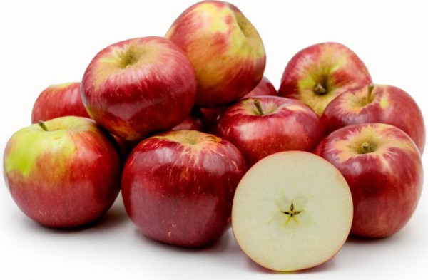 تعرف على مصائب الإكثار من تناول التفاح