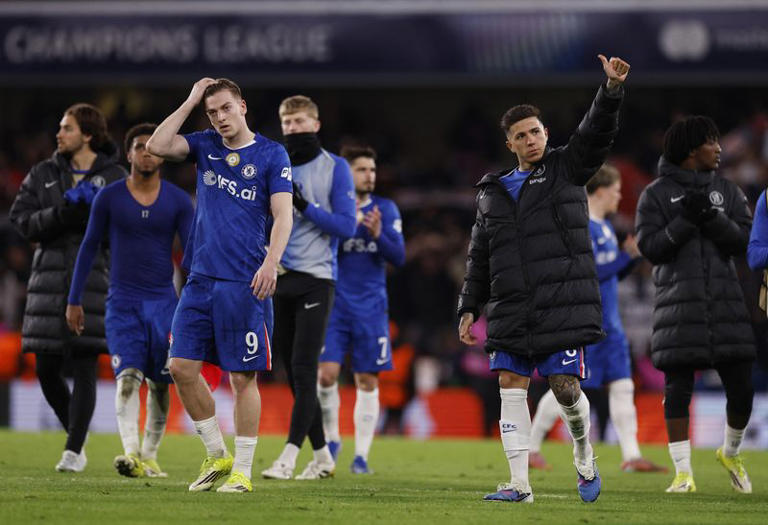 انهيار مفاجئ لممثلي إنجلترا في أوروبا ..  رباعي الدوري الممتاز يسقط بضربة واحدة