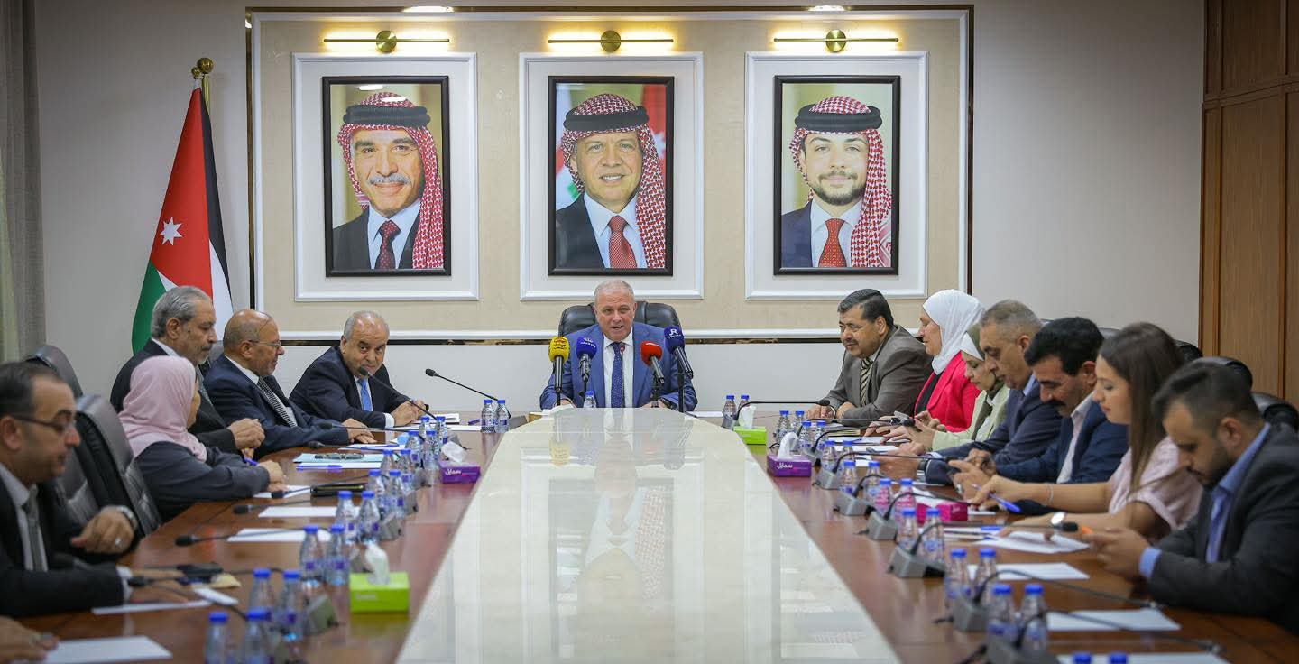 وزير التربية: ارتفاع أعداد طلبة الطب يهدد توازن سوق العمل الأردني