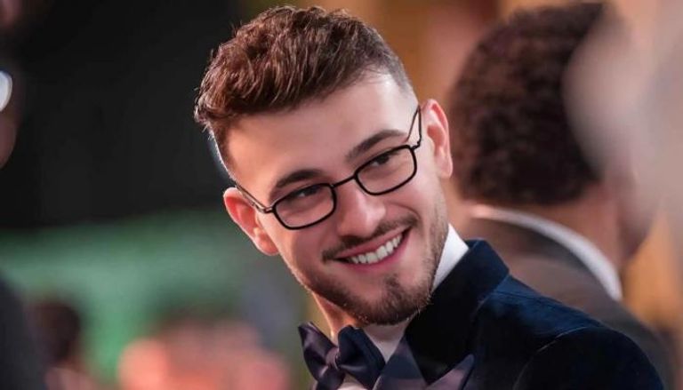 الشامي يعلن اسم أول ألبوم غنائي