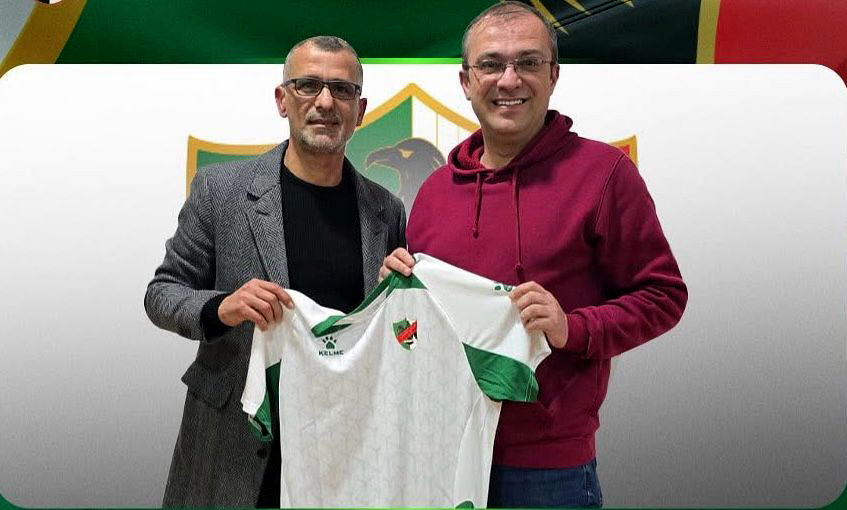 الأهلي يعين بني ياسين مديرًا فنيًا لفريق الكرة