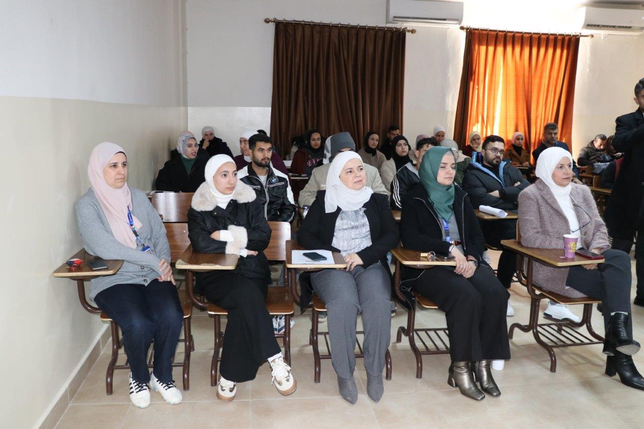 صيدلة "عمان العربية" تنظم ورشة تفاعلية حول أنماط الشخصية وتعزيز مهارات التواصل