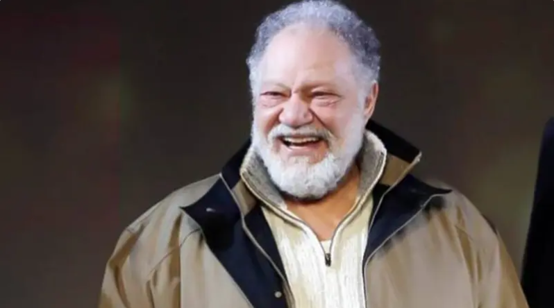 بينهم لبلبة ويحيى الفخراني ..  فنانون كبار غيروا أسماءهم الحقيقية