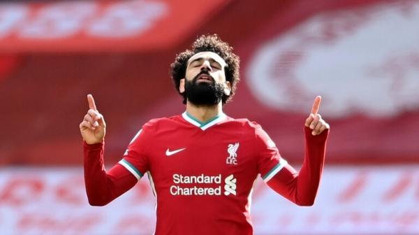 رسميا  ..  ليفربول يعلن فوز صلاح بجائزة الموسم (فيديو)