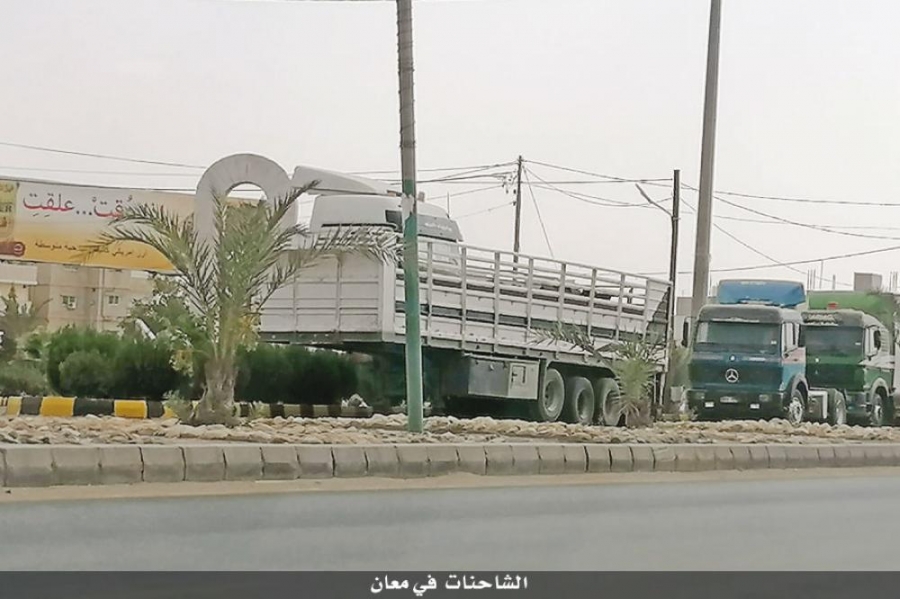 المطالبة بوضع حد لشاحنات تشكل خطراً في معان