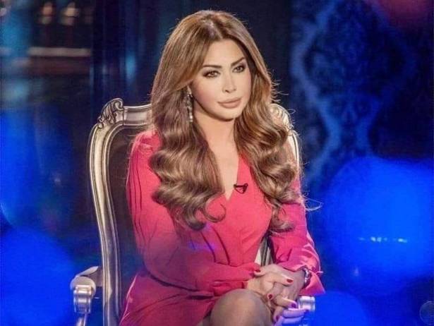 نوال الزغبي بالفيديو: يا ريتني ما اتجوزت  ..  وهذه المطربة نجمة مصر الأولى