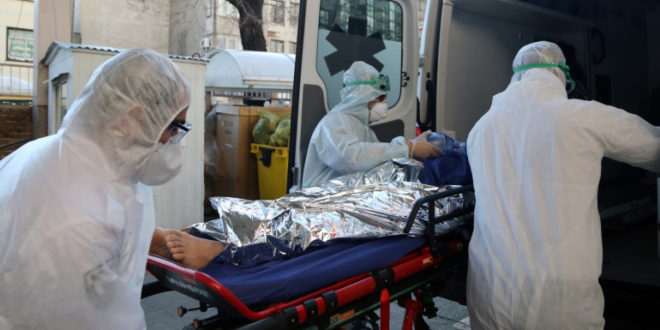 مناشدات بإنقاذ القطاع الصحي في الخليل قبل فوات الآوان