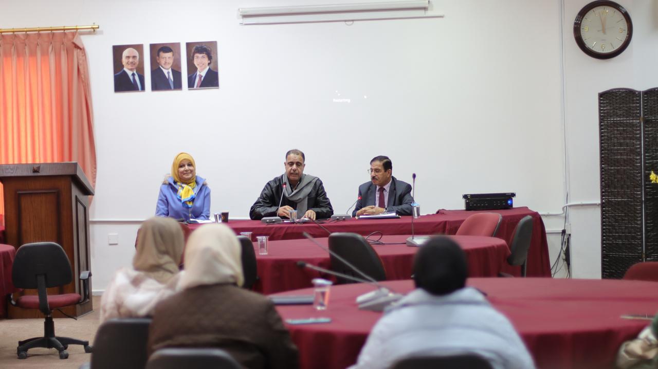 دائرة المكتبة ومصادر المعلومات في جامعة فيلادلفيا تنظم محاضرة علمية حول أساسيات البحث العلمي