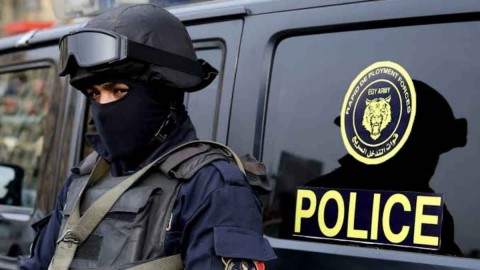 تفاصيل مُرعبة ..  هذا ما فعله محام مصري بوالده أثناء نومه