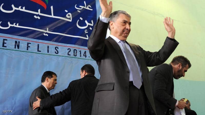 المرشحون لانتخابات رئاسة الجزائر يوقعون على "ميثاق أخلاق"