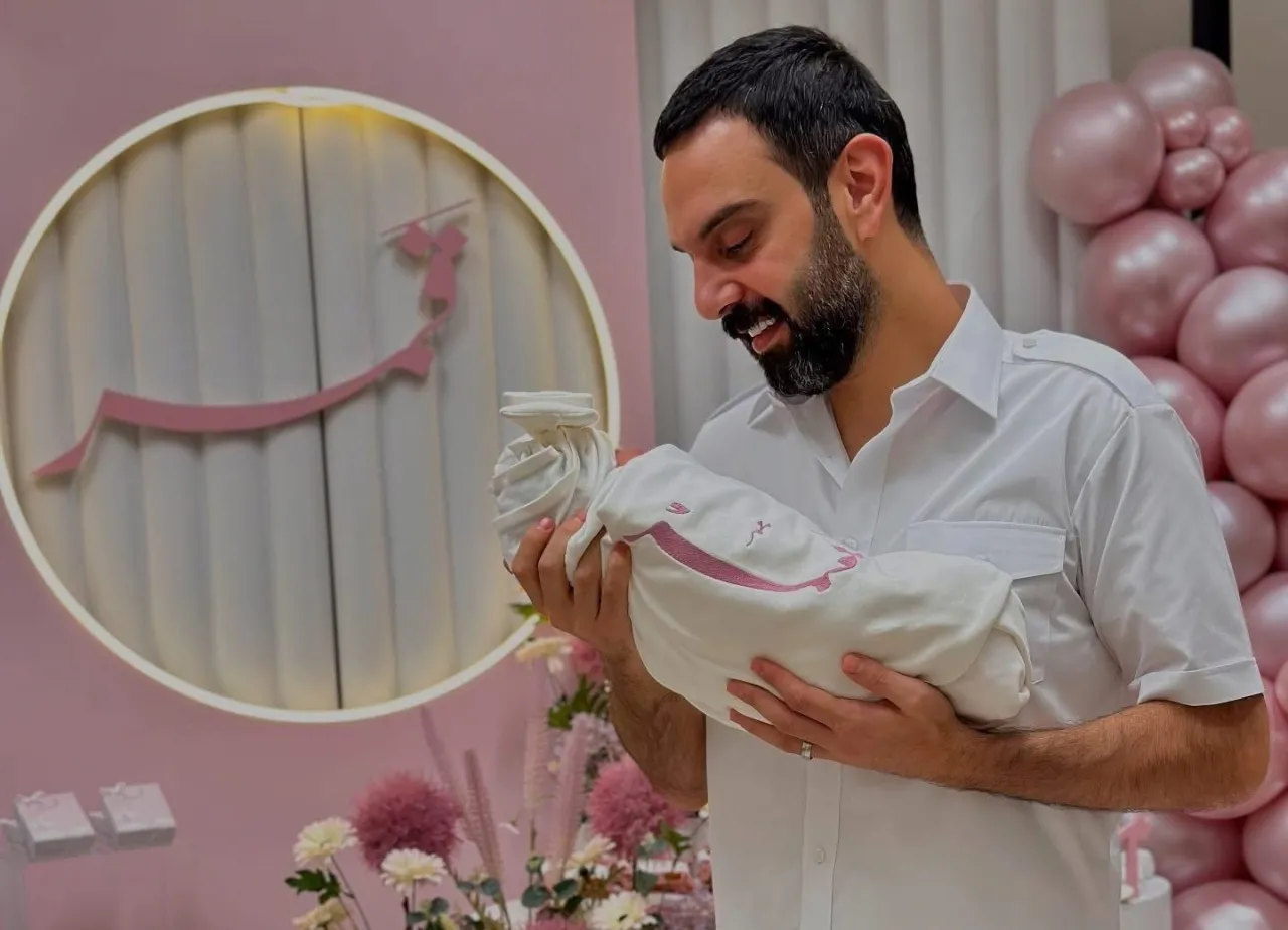 الفنان نجم السلمان يرزق بـ"قمر"
