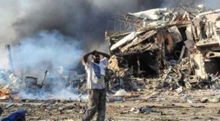 اصابة القائم بأعمال السفارة القطرية في مقديشو اثر تفجير شاحنة مفخخة 