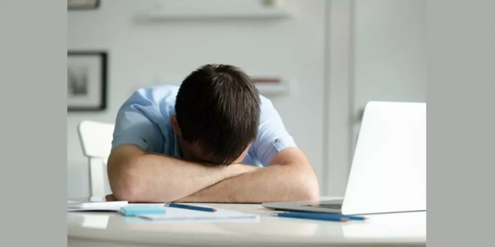  لماذا تشعر بالتعب دائما؟ ..  12 سببا قد تفسر نقص طاقتك
