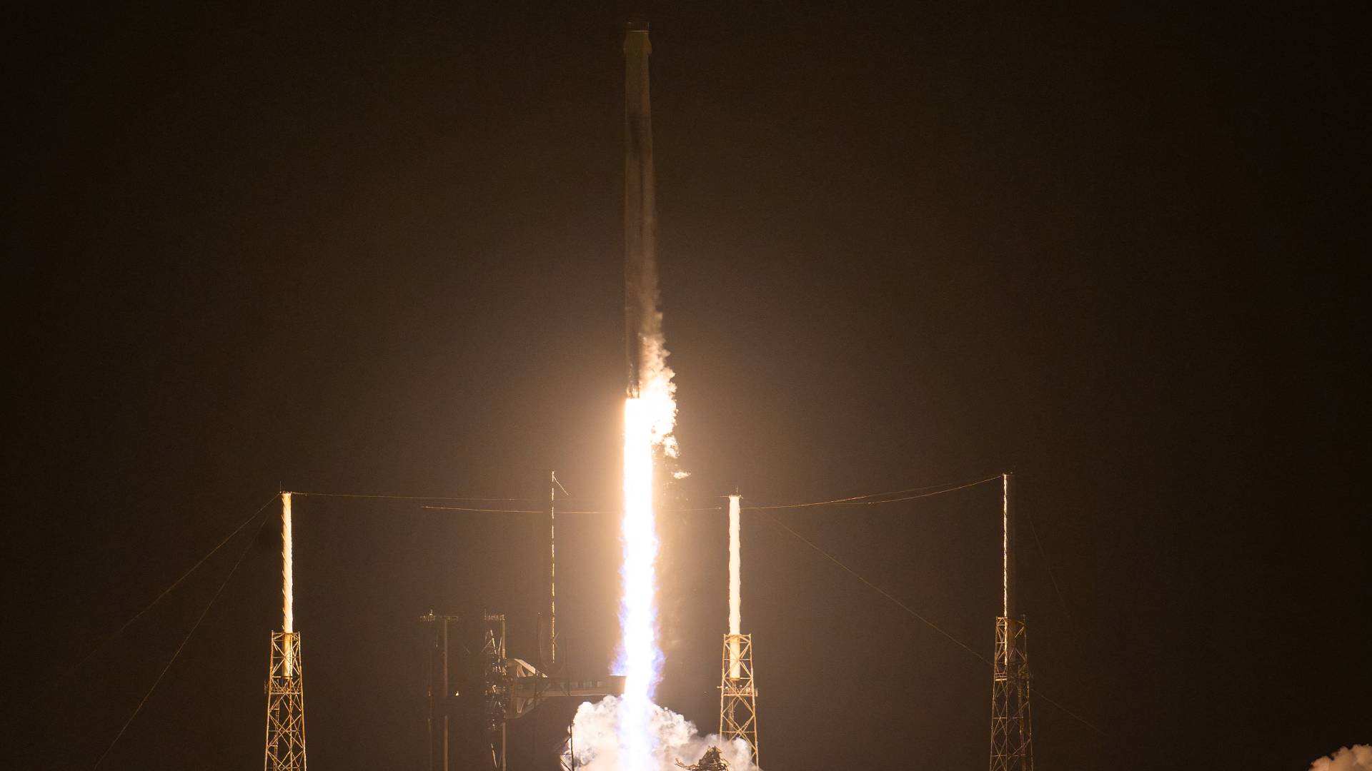 بتقنيات الذكاء الاصطناعي ..  "ناسا" تطلق مهمة "كرو 12" نحو محطة الفضاء الدولية لأبحاث طبية رائدة